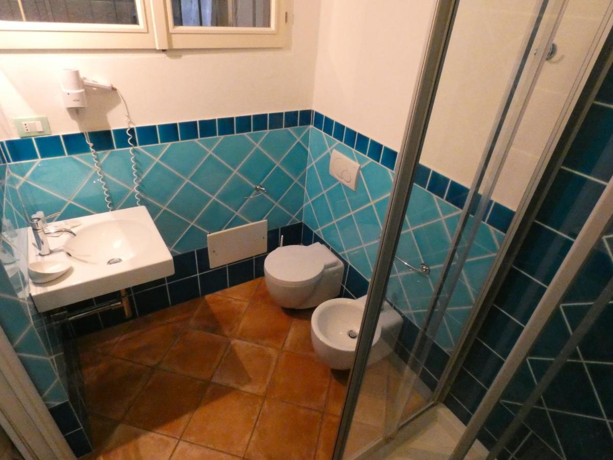B&B MrCaruba Stintino Bagian luar foto