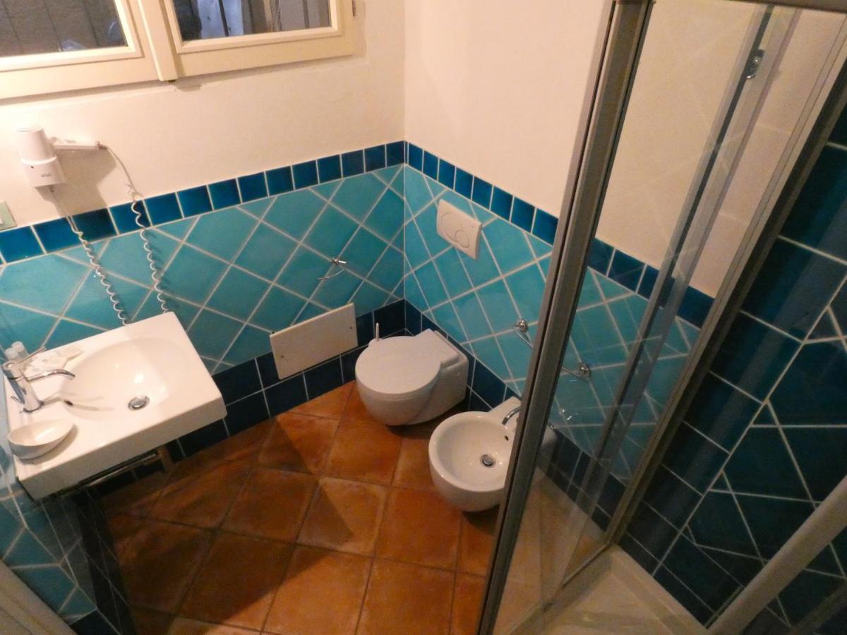 B&B MrCaruba Stintino Bagian luar foto