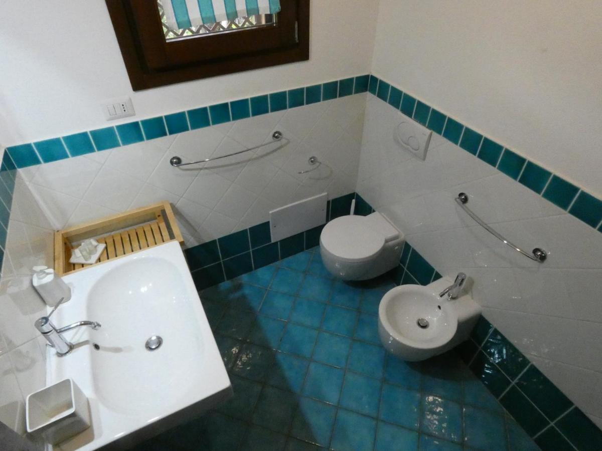 B&B MrCaruba Stintino Bagian luar foto