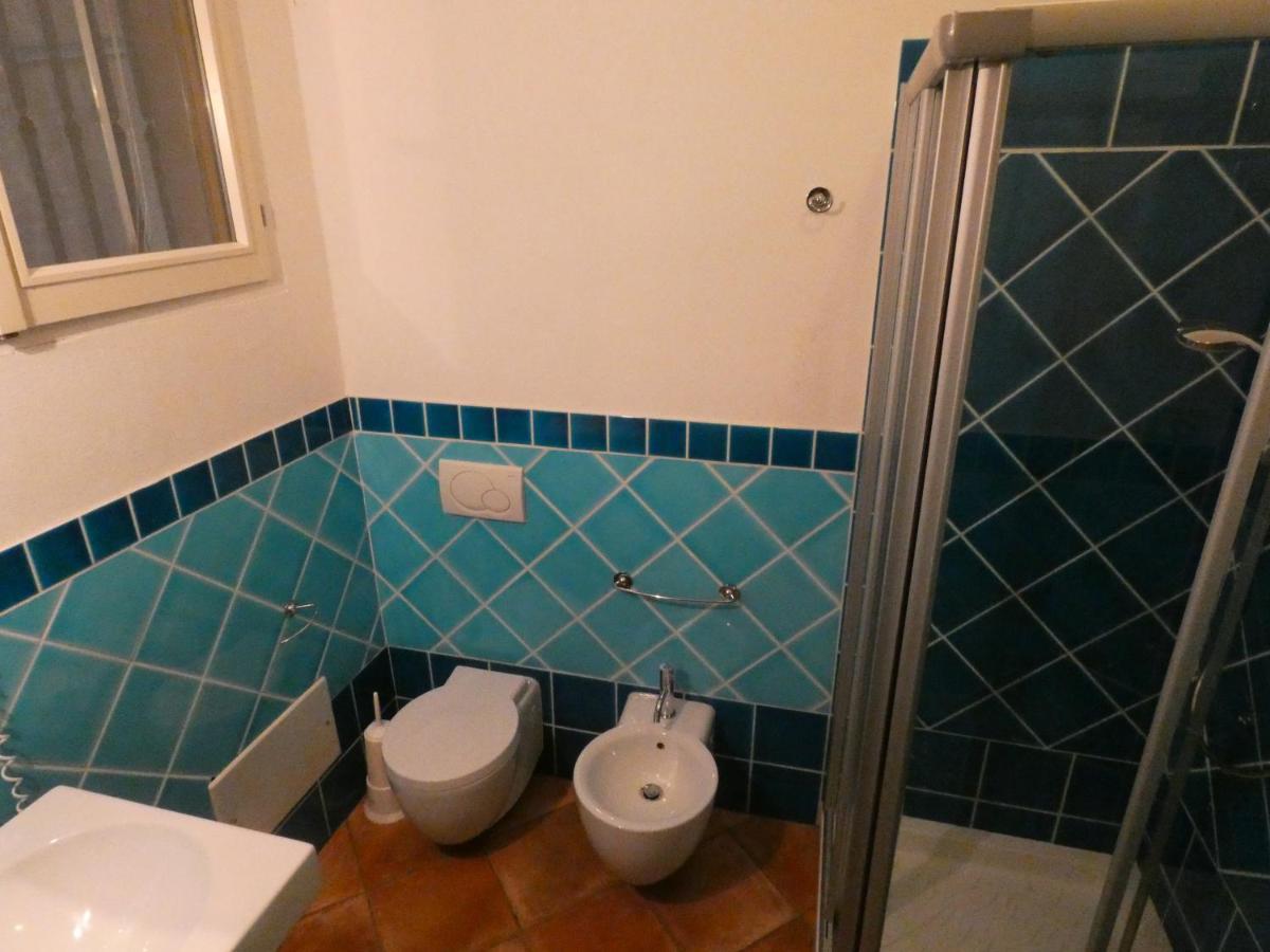 B&B MrCaruba Stintino Bagian luar foto